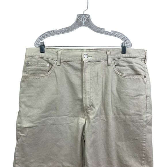 Levis Mens 550 Shorts Relaxed Fit Flat Front 5 Pocket Zip Khaki Beige Sz W42 - Picture 2 of 6